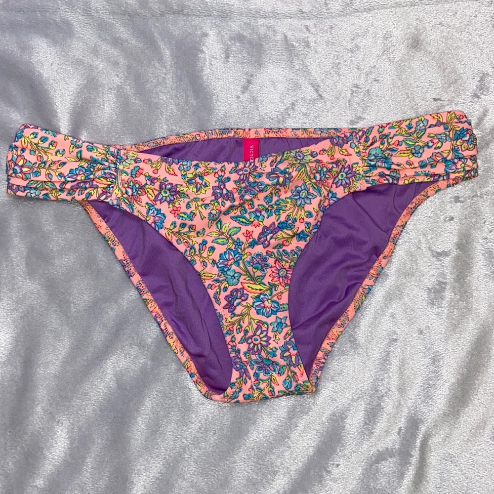 Victoria’s Secret floral swim bottom